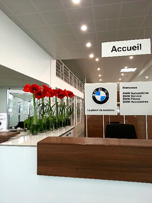 abonnement floral décoration Philippe Emond reims BMW fleuriste reims design& floral fleuriste en entreprise marne